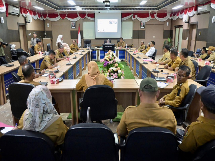 Pimpin Rakor Program Makan Bergizi Gratis untuk Daerah Tertinggal,  Wakil Bupati Kampar ; Sukseskan Program Strategis Nasional, Sehatkan Generasi Masa Depan