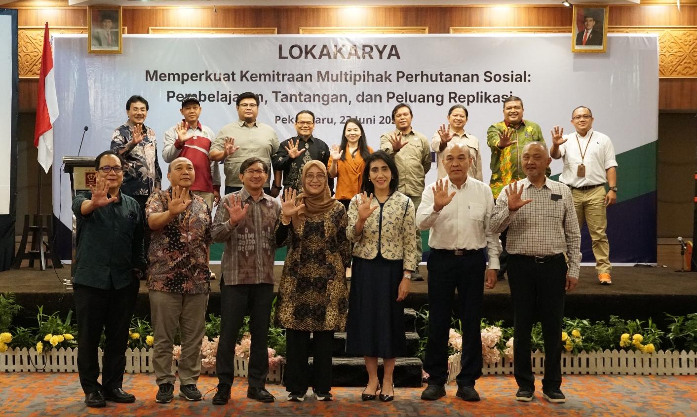 Perhutanan Sosial di Riau Sentuh 201 Ribu Hektare, Lebih dari 35 Ribu Keluarga Rasakan Manfaatnya