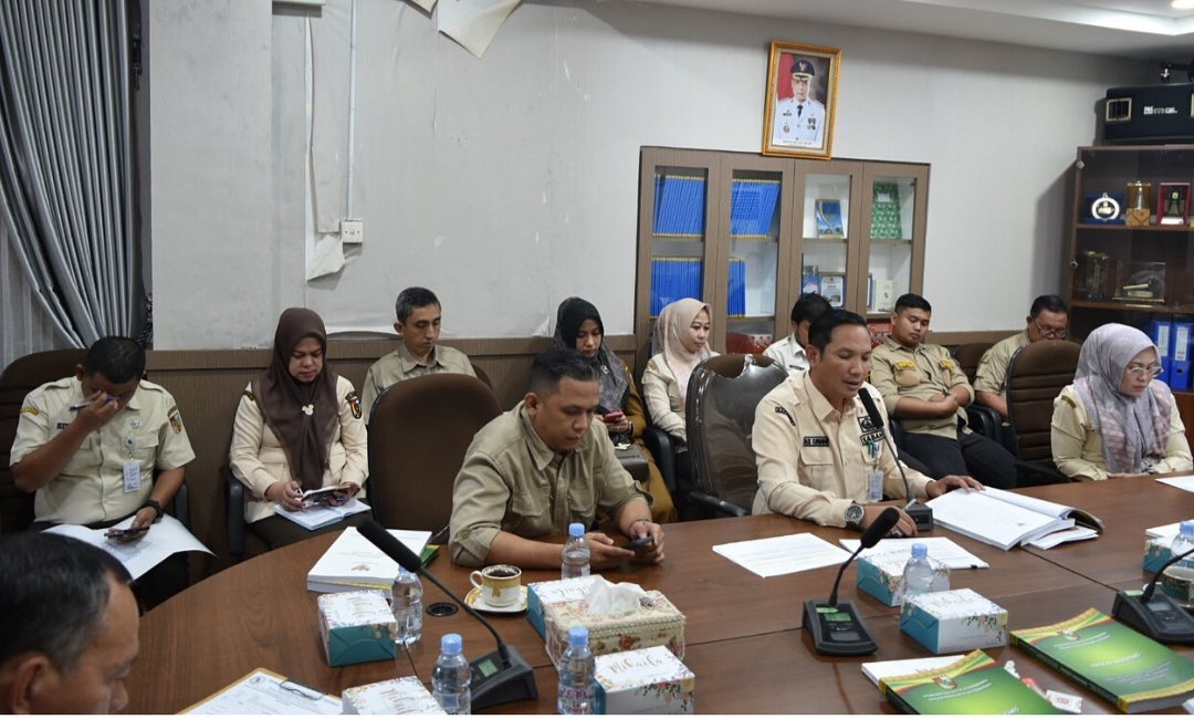 Bapemperda DPRD Kota Pekanbaru Bahas Ranperda Penyatuan Pajak dan Retribusi