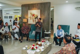 Gubri Boyong Bupati dan Wali Kota Riau